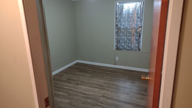 Building Photo - 147 Gap View Dr