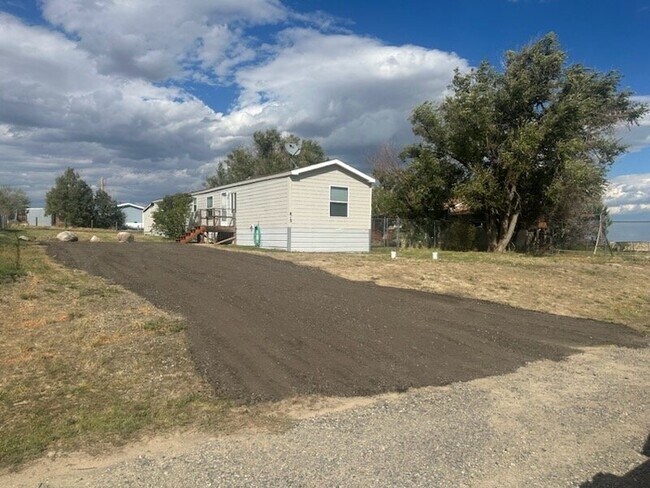 Building Photo - 813 Single Tree Blvd