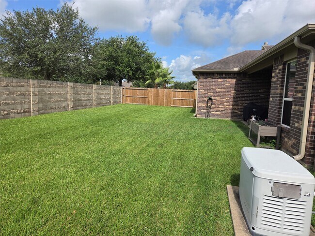 Building Photo - 2514 Copper Fields Dr