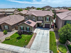 Building Photo - 761 W Desert Hollow Dr