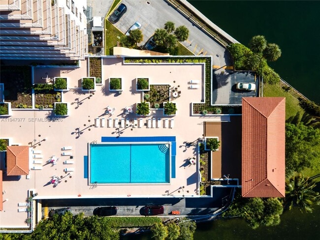 Foto del edificio - 290 174th St St