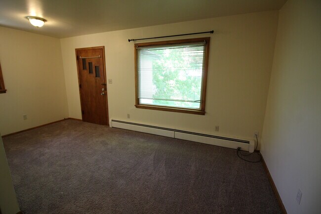 Living Room - 316 1st St NW