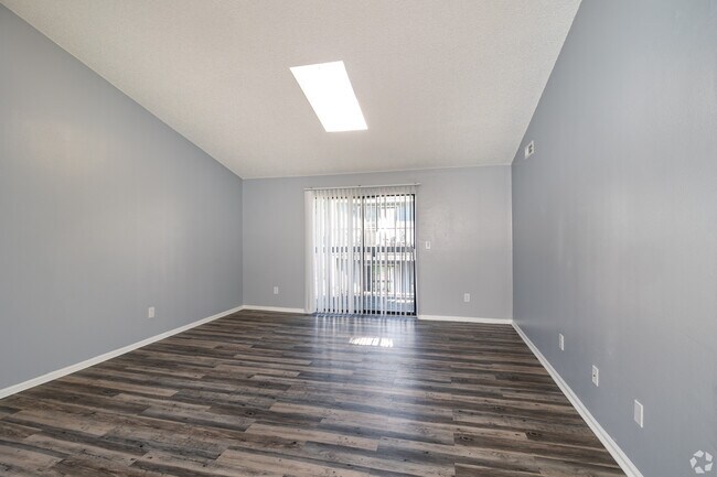 Foto del edificio - PARKSIDE APARTMENTS