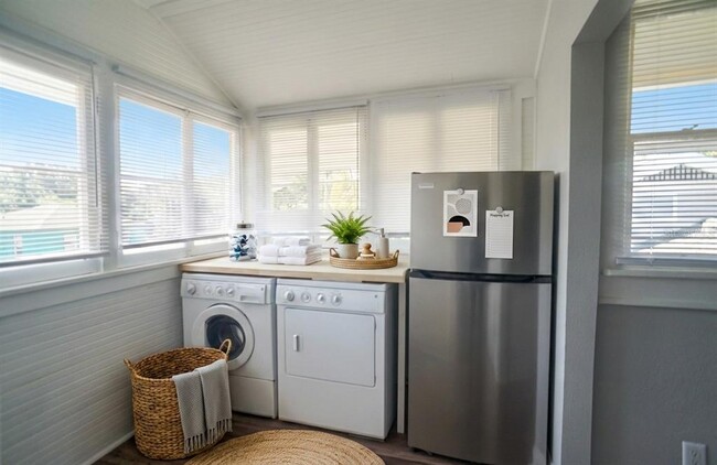 Foto del edificio - 2715 2nd Ave S