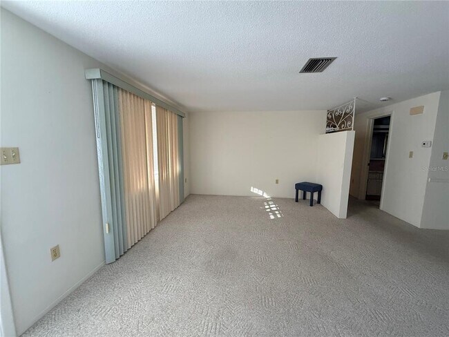 Foto del edificio - 10502 Laburnum Dr