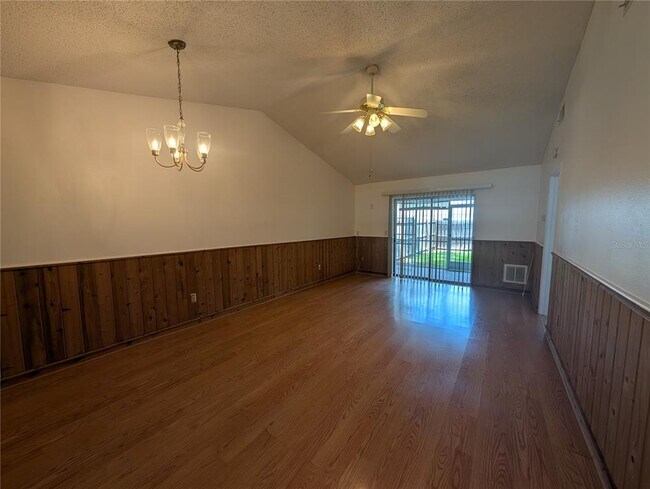 Foto del edificio - 1130 Dover Ct