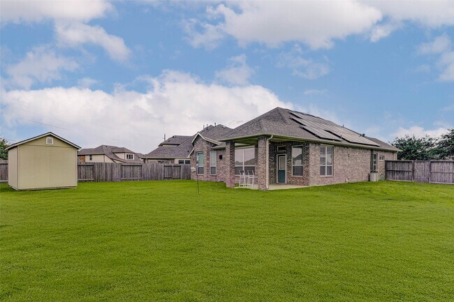 Building Photo - 9851 Willowmoor Lane