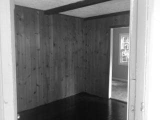 Building Photo - **UPCOMING**3 Bedroom / 1 Bathroom Home fo...