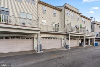 Building Photo - 22569 Norwalk Square Building Photo - 22569 Norwalk Square