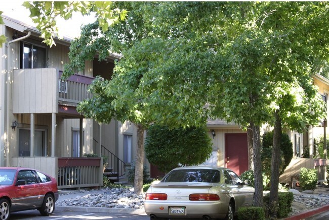 Cottages At Glenda Apartments Reno Nv Apartments Com