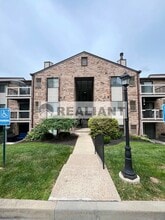 Building Photo - 24 Woodland Hills Dr
