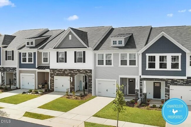 Building Photo - 40 Amaryllis Ln