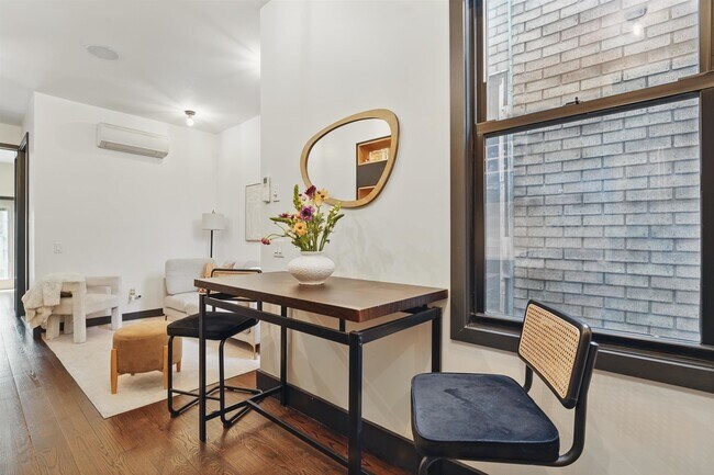 Foto del edificio - 43 Thorne St