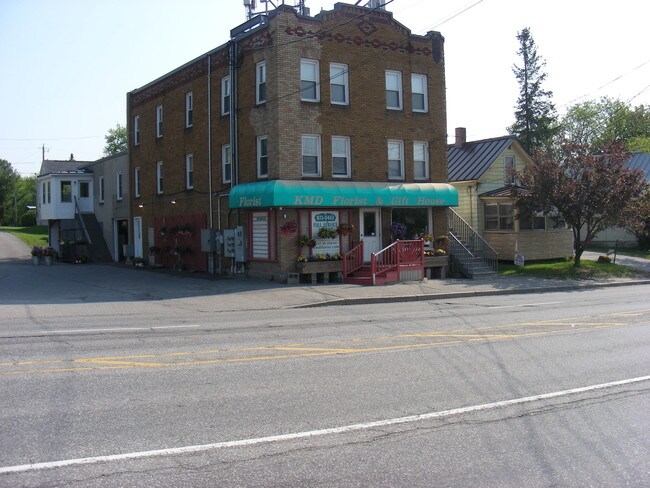 73 Kennedy Drive - 73 ME-137