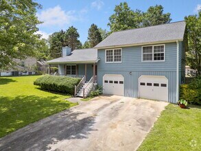 Building Photo - 58 6th Ave