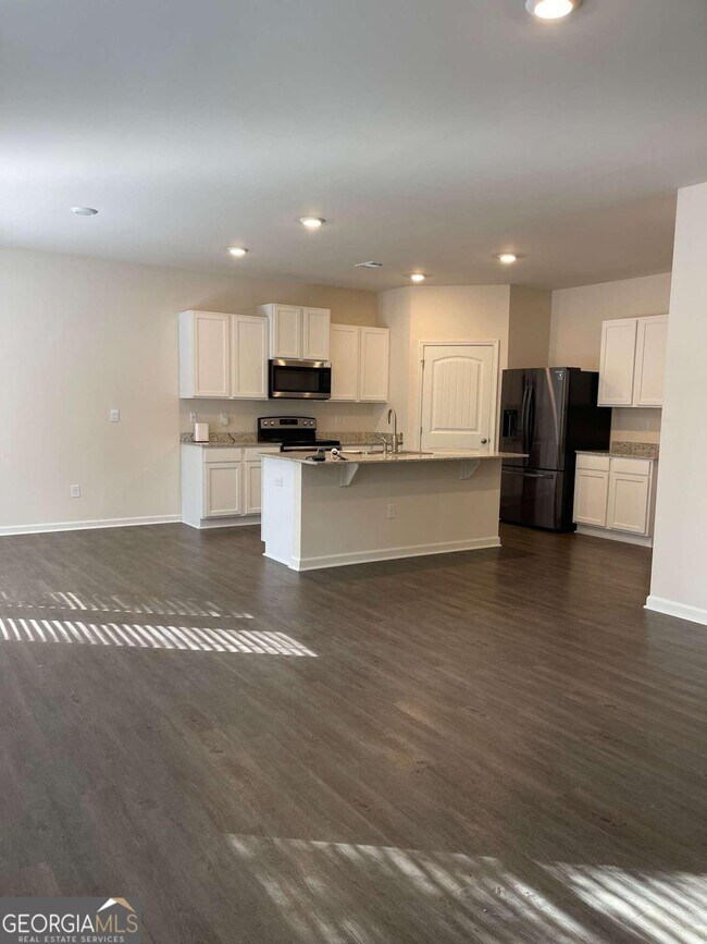 297 Starbuck Parkway, Pendergrass, GA 30567 House Rental in