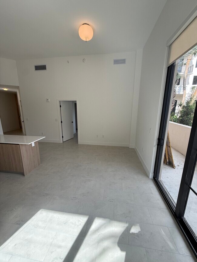 Foto del edificio - 2311 NE 174th St