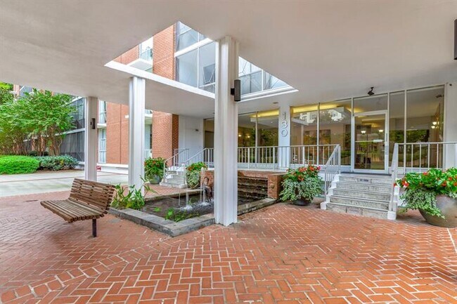 Building Photo - 130 26th St NW