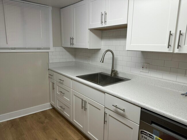 Foto del edificio - 333 E 720 S St