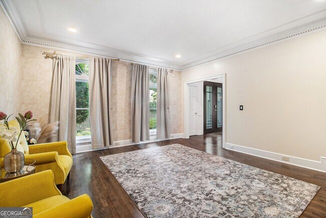 Foto del edificio - 8255 Habersham Waters Rd