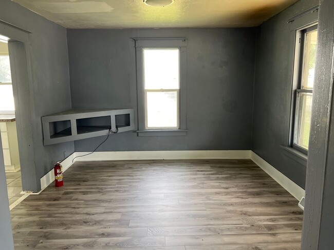 Foto del edificio - SPACIOUS 3 BEDROOM HOME READY TO WELCOME YOU