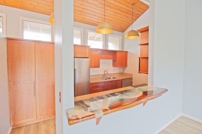 Building Photo - Makani Kai Marina – 3BD/2BA/2PK