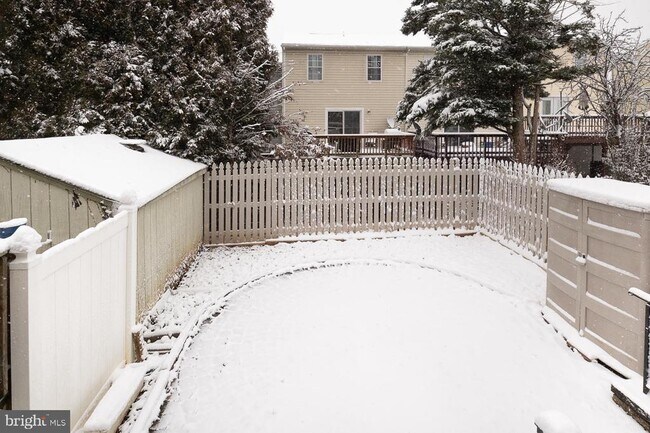 Building Photo - 29 Stone Falls Ct