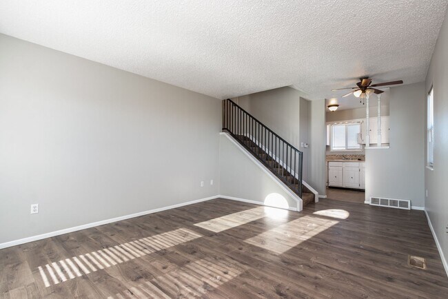 Building Photo - Pueblo West Duplex with garage, fenced yar...
