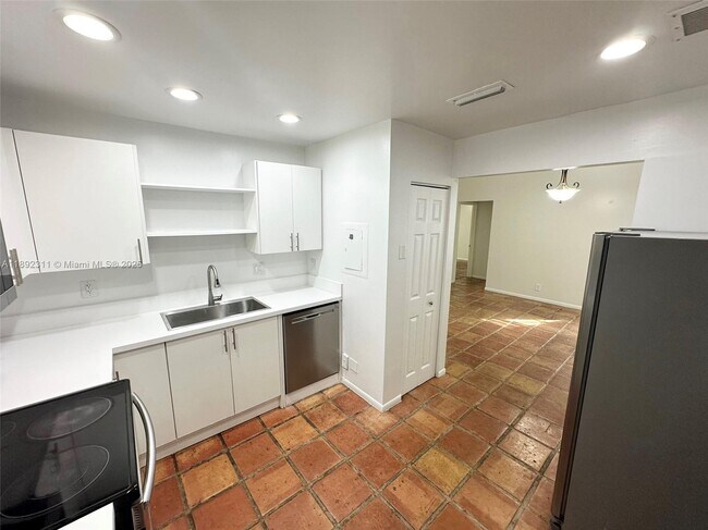 Foto del edificio - 10521 Mahogany Key Cir
