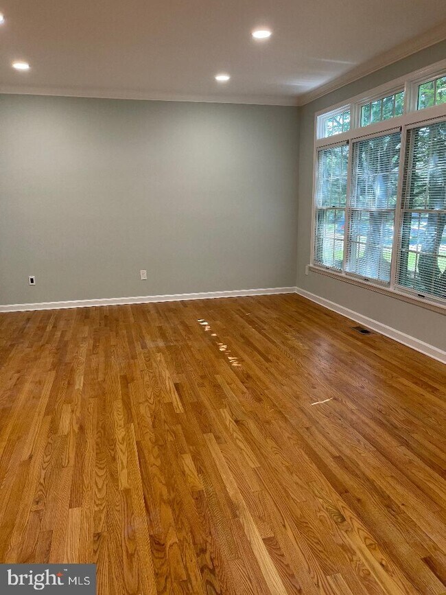 Building Photo - 234 Bullock Dr
