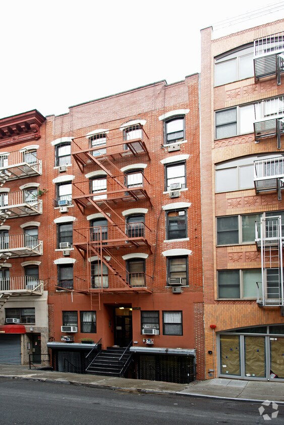 Building Photo - 148 Orchard St