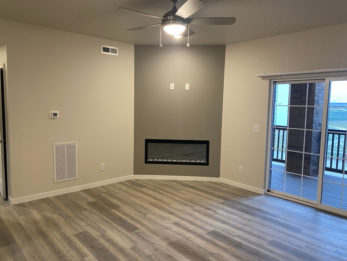 460 Kansas Ave Unit 8, North Liberty, IA 52317 Apartments in North