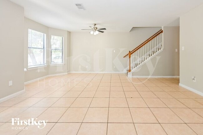 Building Photo - 2923 La Estancia Ln