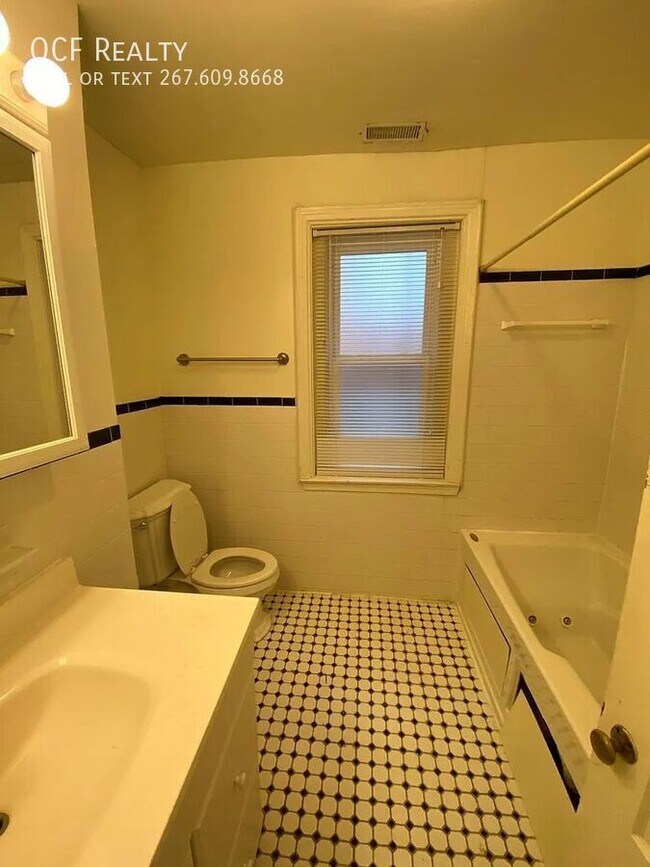 Foto del edificio - 316 S 43rd St
