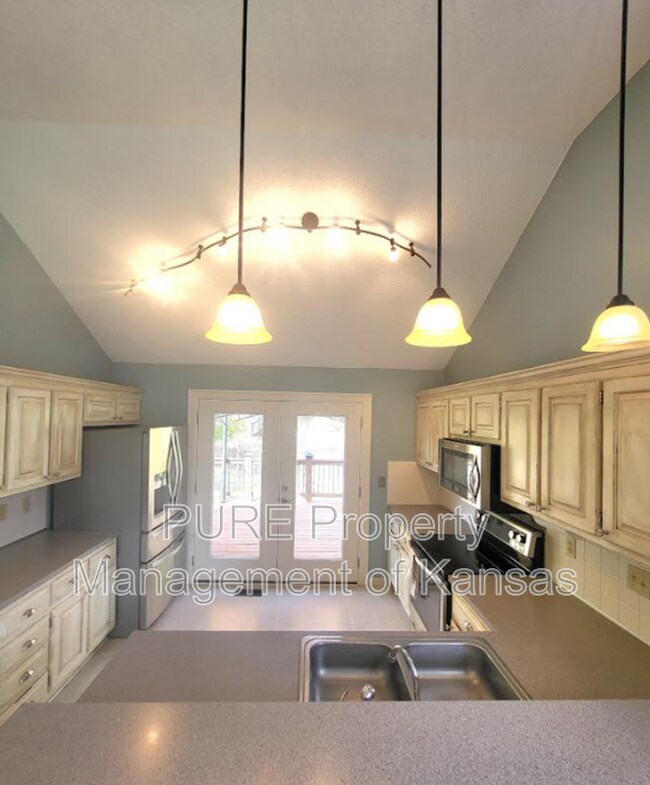 Foto del edificio - 21628 W 53rd Terrace