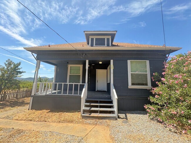 Foto del edificio - 30051 River Rd