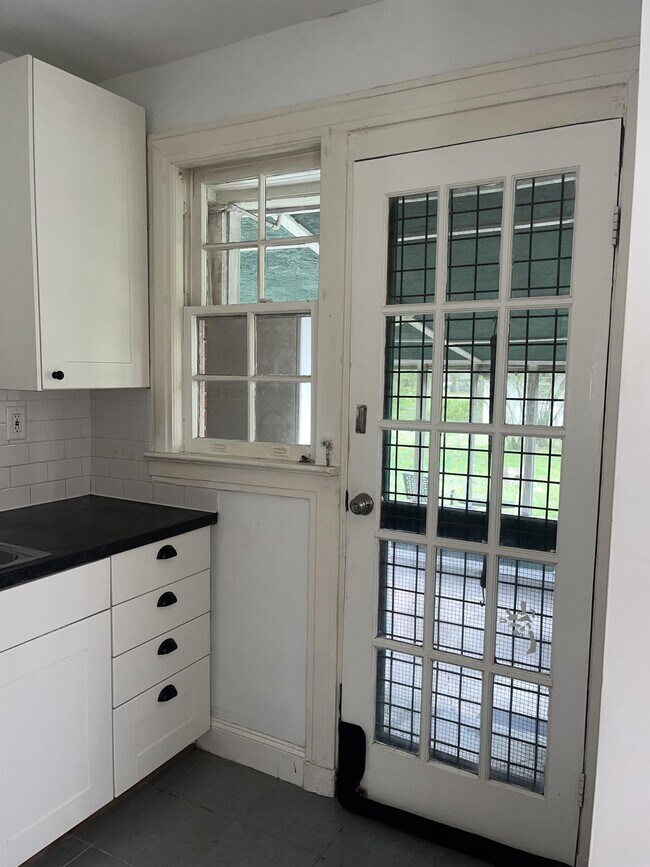 Foto del edificio - 2943 Forbes St