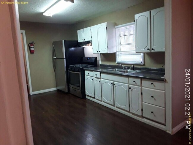 Foto del edificio - 2200 Darien St