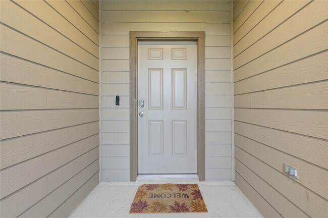 Foto del edificio - 1615 Goose Island Ln