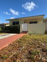 Building Photo - 9241 SW 204th Terrace