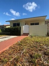Building Photo - 9241 SW 204th Terrace