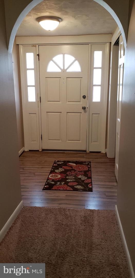Foto del edificio - 7364 Leonardtown Rd