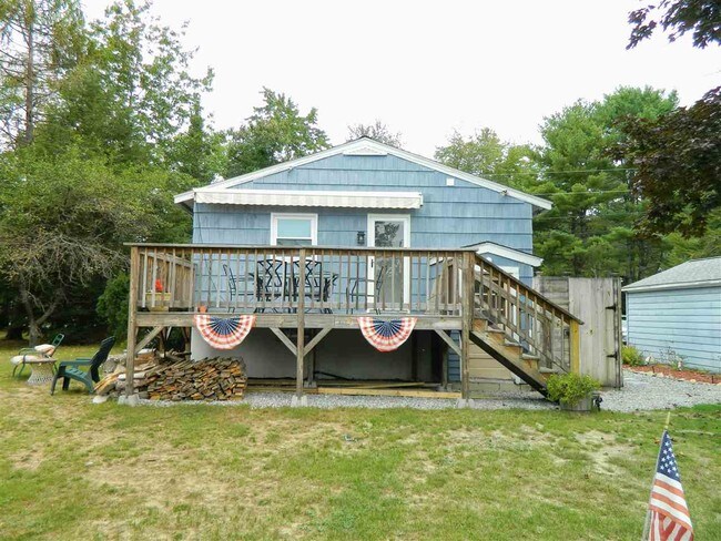 Building Photo - 299 Paradise Dr