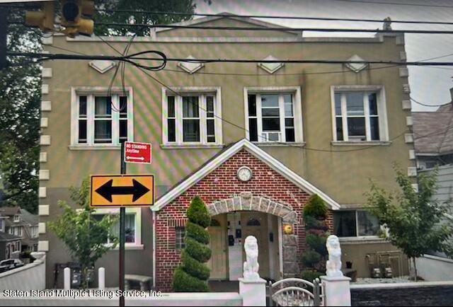 Primary Photo - 286 Manor Rd