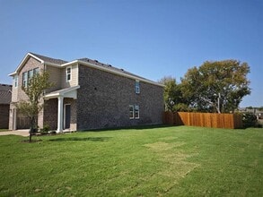 Building Photo - 2111 Burnwood St