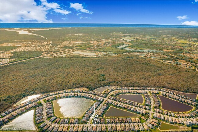Foto del edificio - 7674 Jacaranda Ln