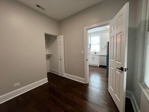 Building Photo - 2249 W Cermak Rd