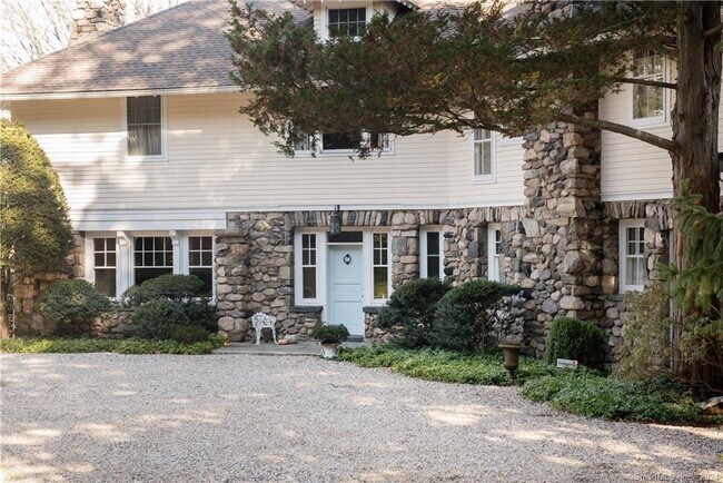Foto del edificio - 34 Grandview Dr