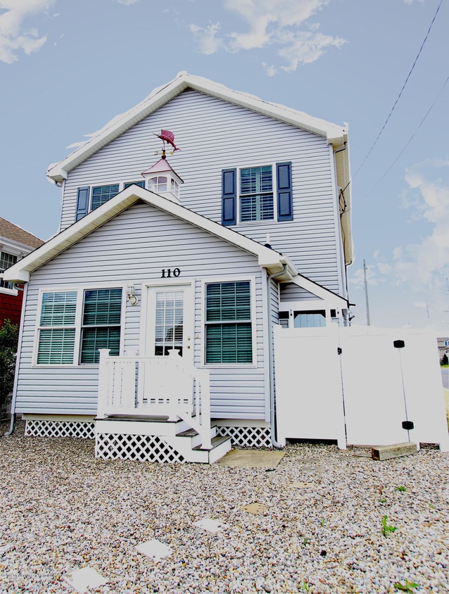 Primary Photo - 110 Trenton Ave