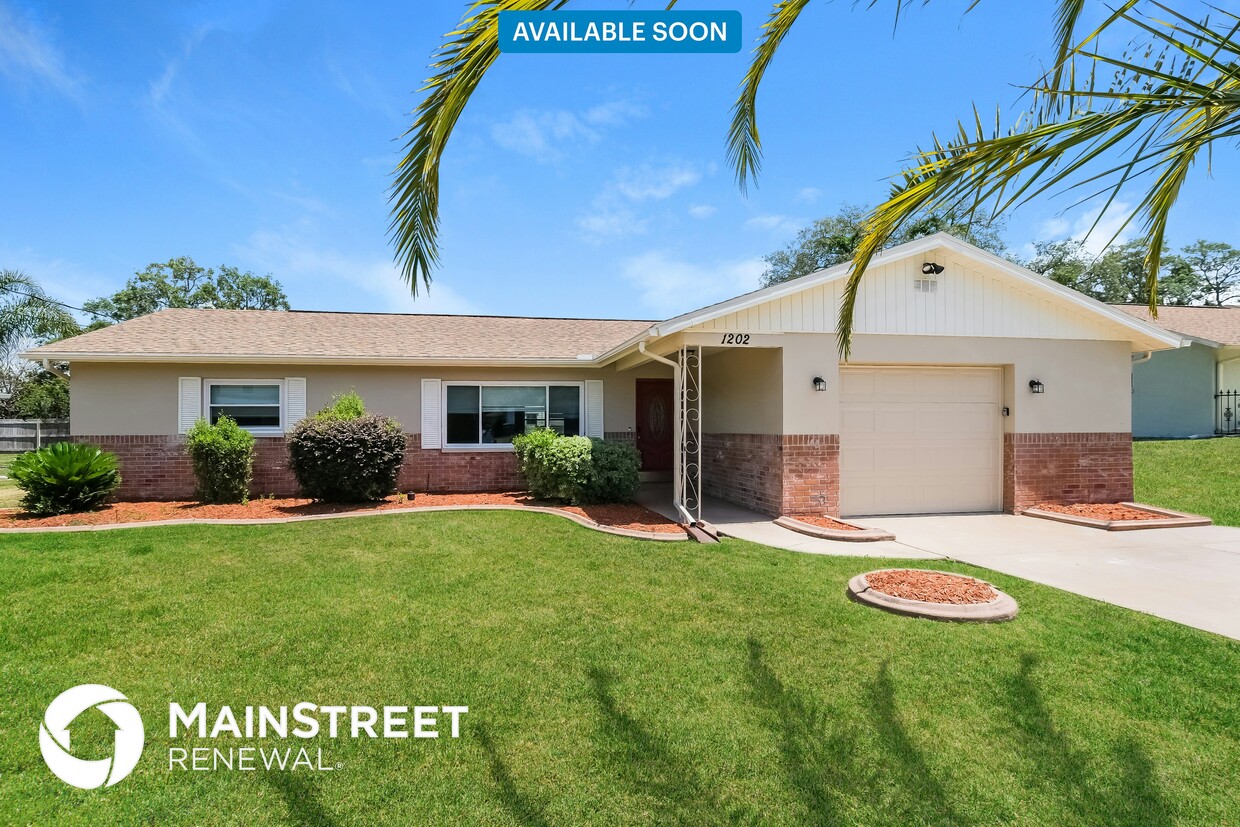 Foto principal - 1202 MacFarlane Ave